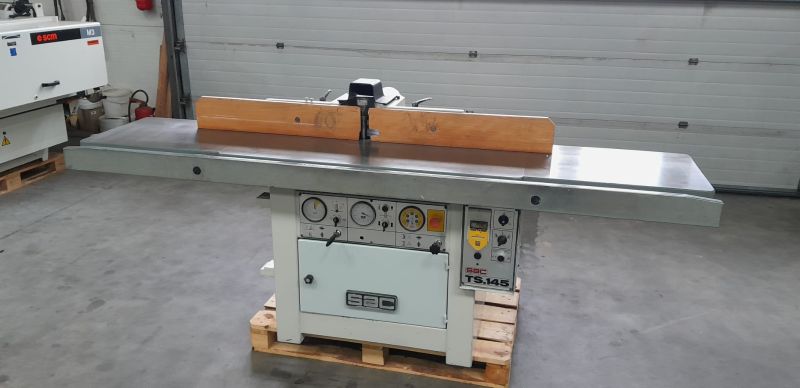 Frezarka dolnowrzecionowa SAC TS 145 5/26